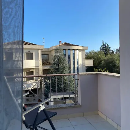 Case de vacanță Townhouse & Shared Garden Potamós