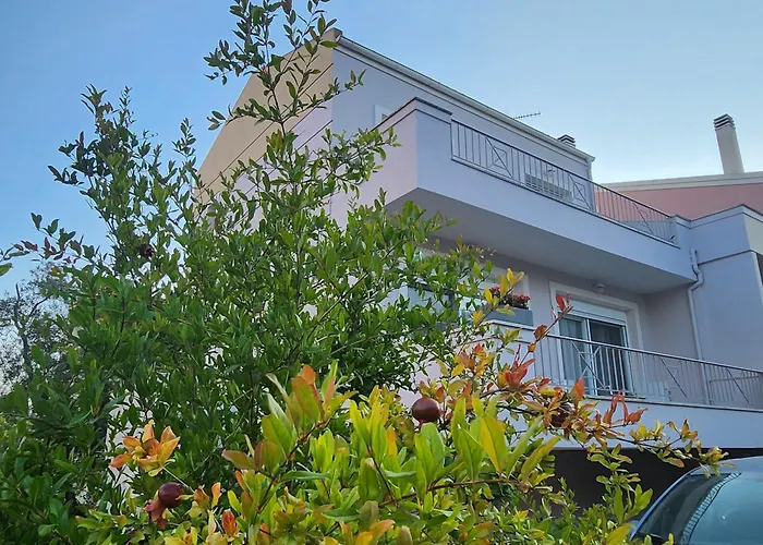 Дом отдыха Townhouse & Shared Garden