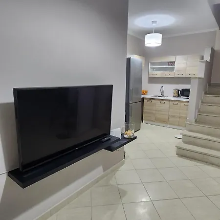 Holiday home Townhouse & Shared Garden Potamos (Corfu)