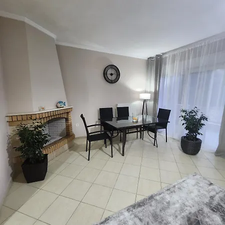 Holiday home Townhouse & Shared Garden Potamos (Corfu)