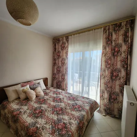 Townhouse & Shared Garden Holiday home *