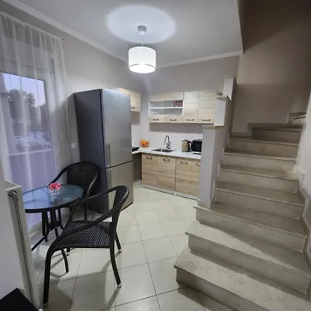 Townhouse & Shared Garden Vakantiehuis *